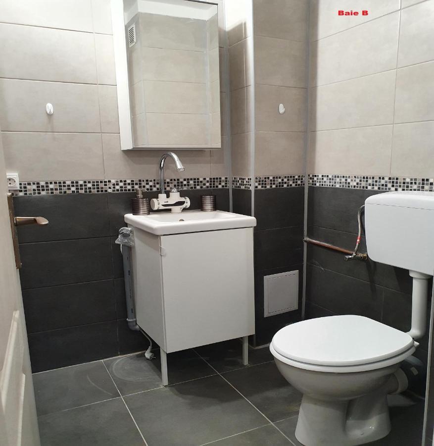 Mia Central Apart, 3 Rooms, 2 Baths, Afi Mall Brașov Exterior foto